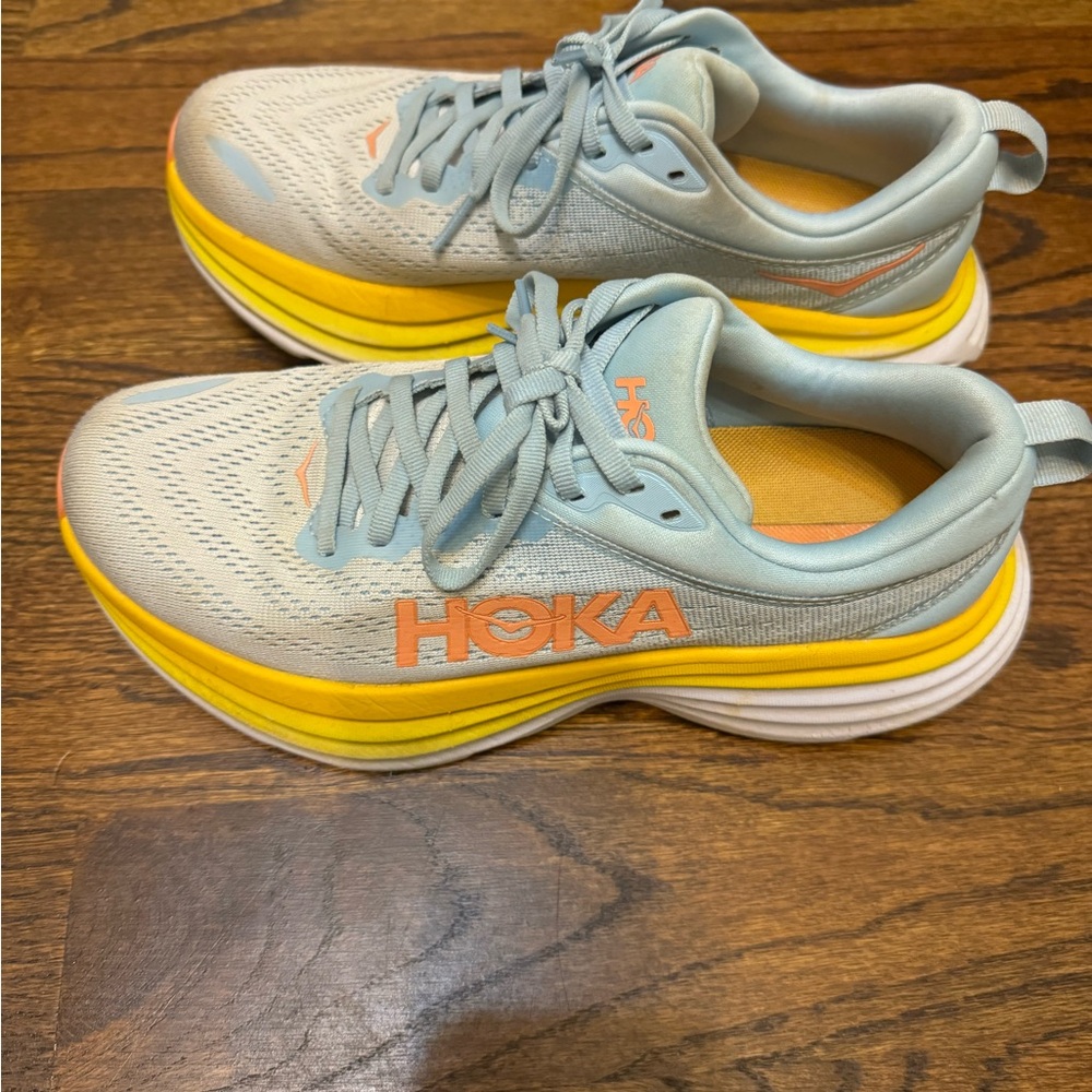 Hoka Bondi 8 in excellent condition!